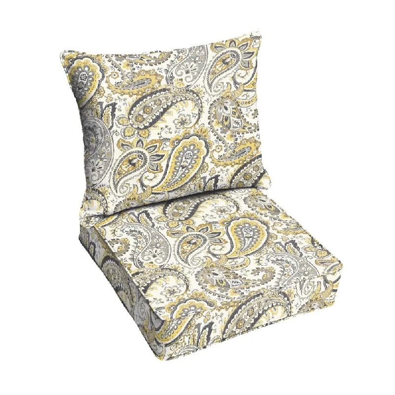 Grey Gold Paisley Indoor/ Outdoor Corded Chair Cushion And Pillow Set